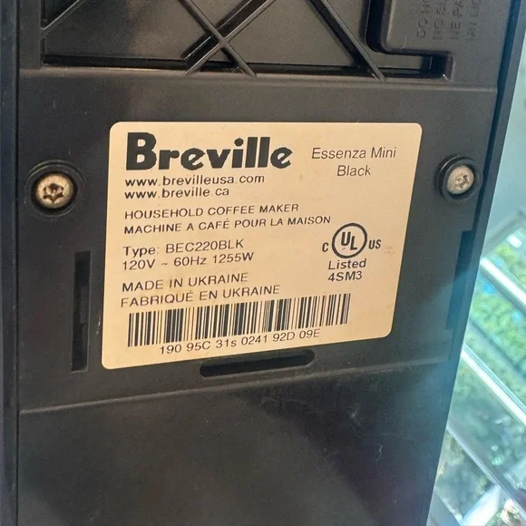 Nespresso Essenza Mini and Aeroccino - Picture 6 of 6